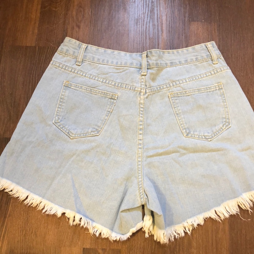 SHEIN shorts - Picture 3 of 4